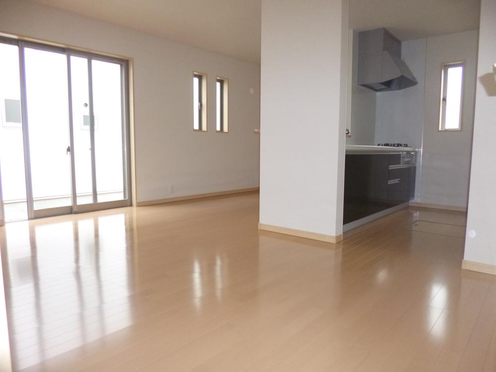 Living. (2013.12.3 shooting)