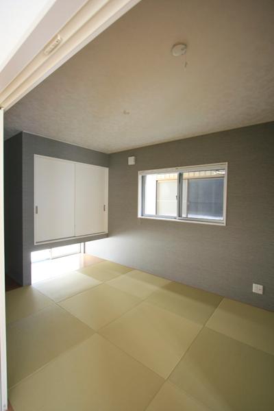 Non-living room. Indoor (July 2013) Shooting