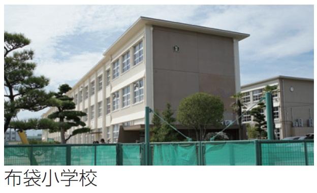 Primary school. 1307m to Gangnam Municipal Hotei Elementary School