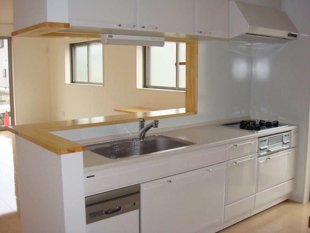 Same specifications photo (kitchen). Takara kitchen