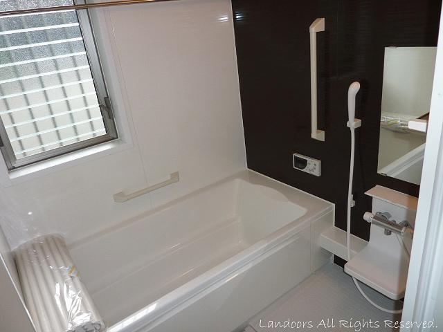 Same specifications photo (bathroom). Image Photos. It is different from the actual building. 