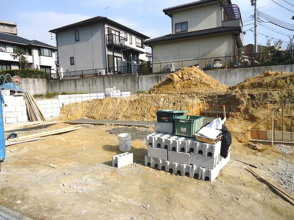 Local appearance photo. 1 Building site (December 2013) Shooting