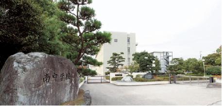 Junior high school. Miyoshi City Minami until junior high school 1260m