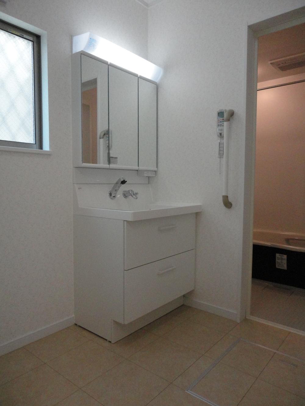 Other Equipment. Storage convenient three-sided mirror vanity (same specifications)