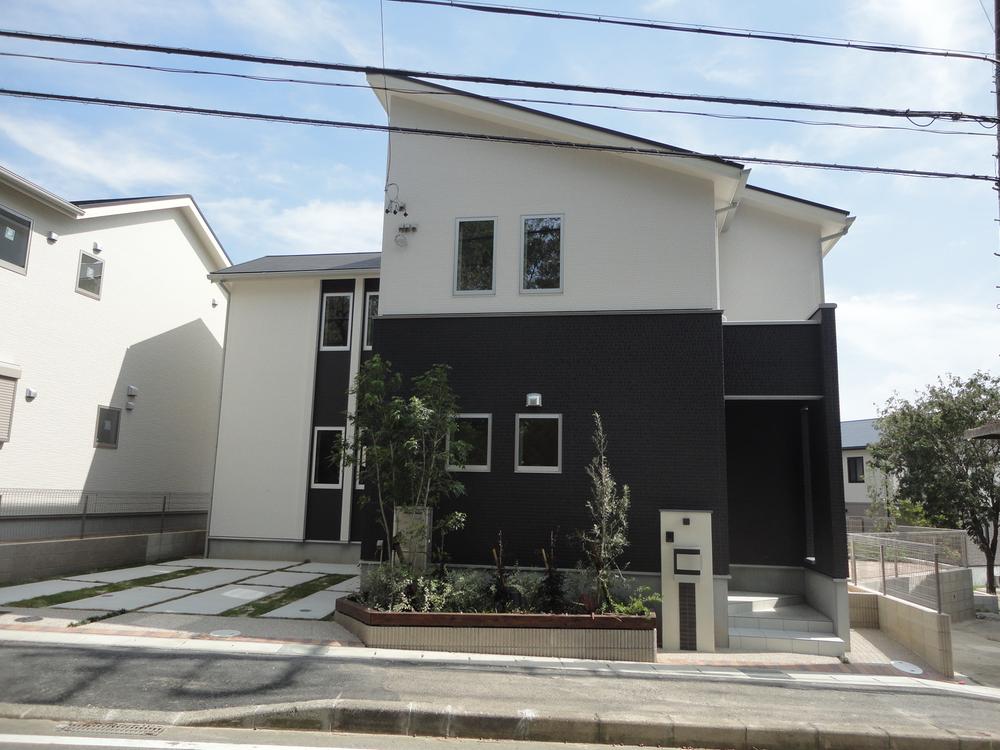 Same specifications photos (appearance)