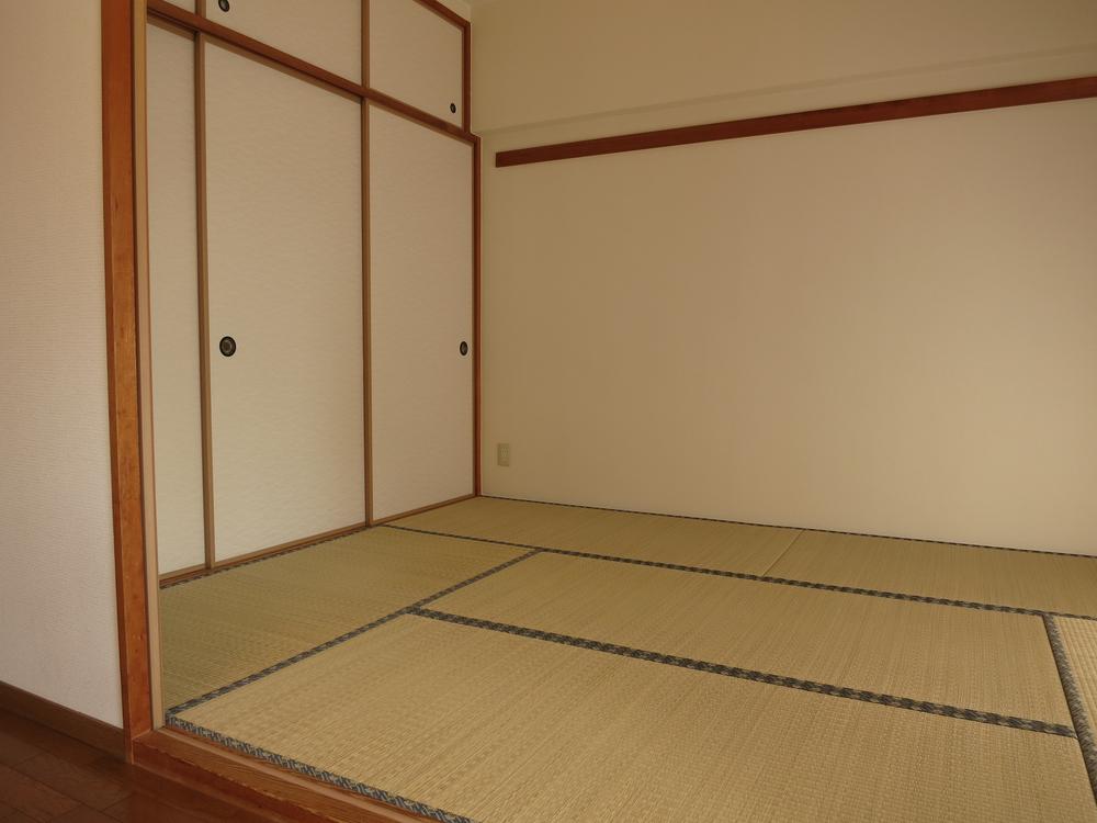 Non-living room. Japanese-style room May 2013 tatami mat replacement