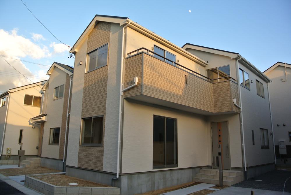 Local appearance photo. 3 Building site (December 2013) Shooting