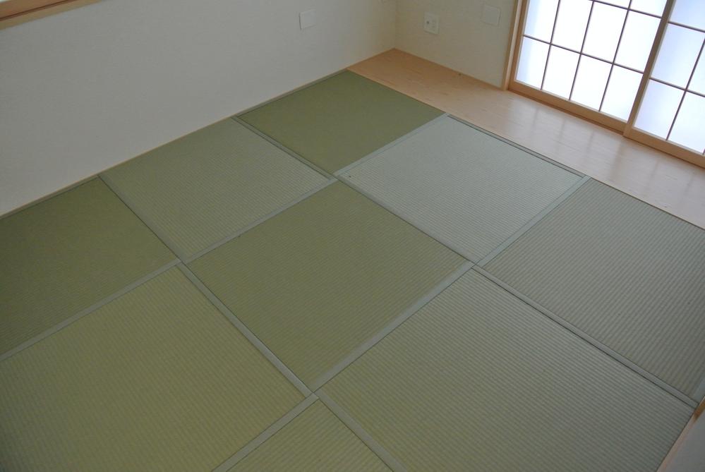 Non-living room. Building 2