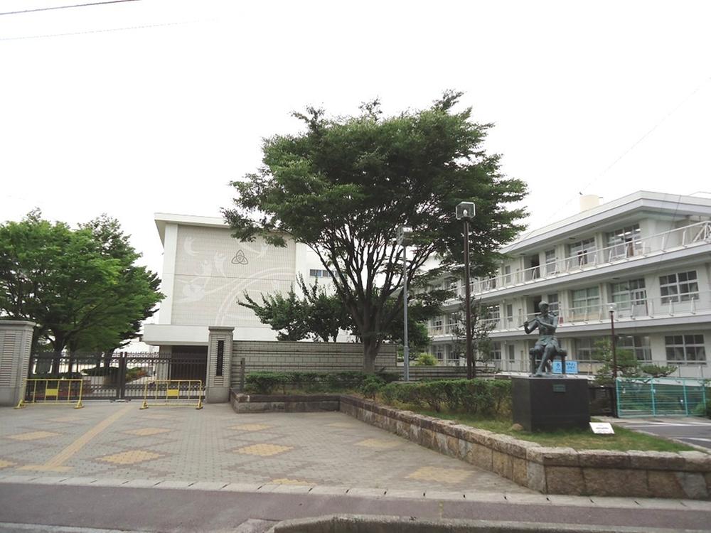 Junior high school. 410m to Miyoshi middle school