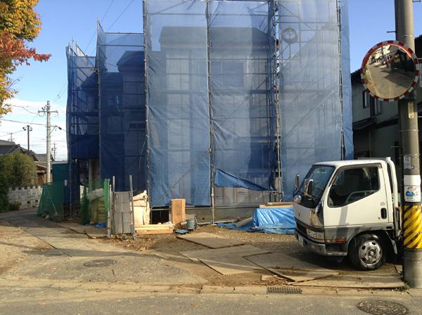 Local appearance photo. Local 2013 in late November shooting