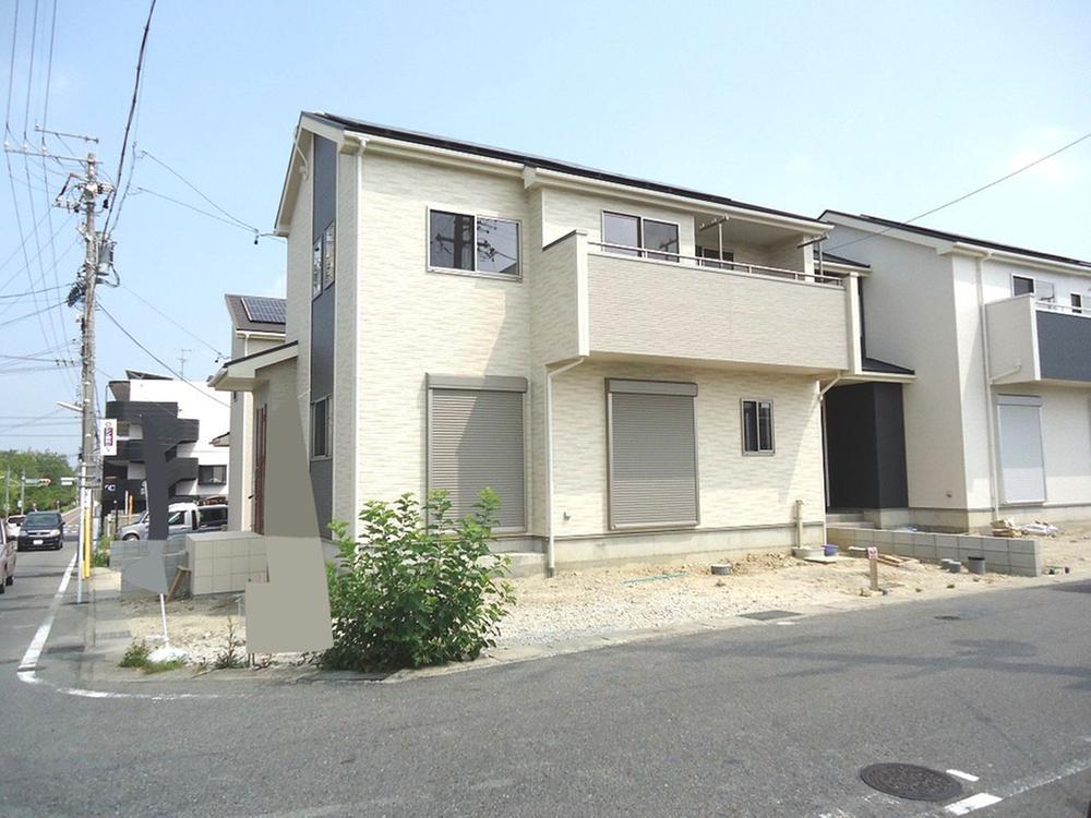 Local appearance photo. 3 Building site (September 2013) Shooting