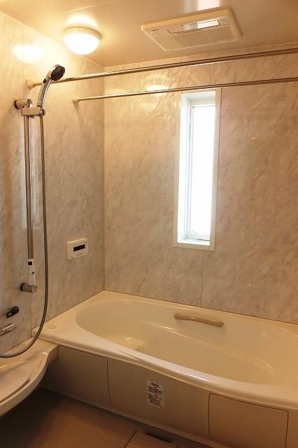 Bathroom. Room (August 2013) Shooting