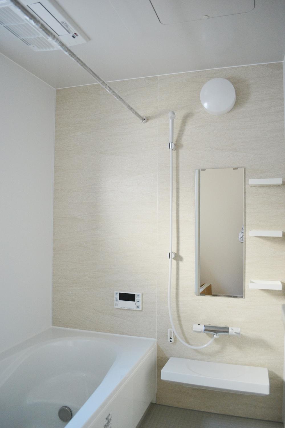 Bathroom. Building C Indoor (11 May 2013) Shooting