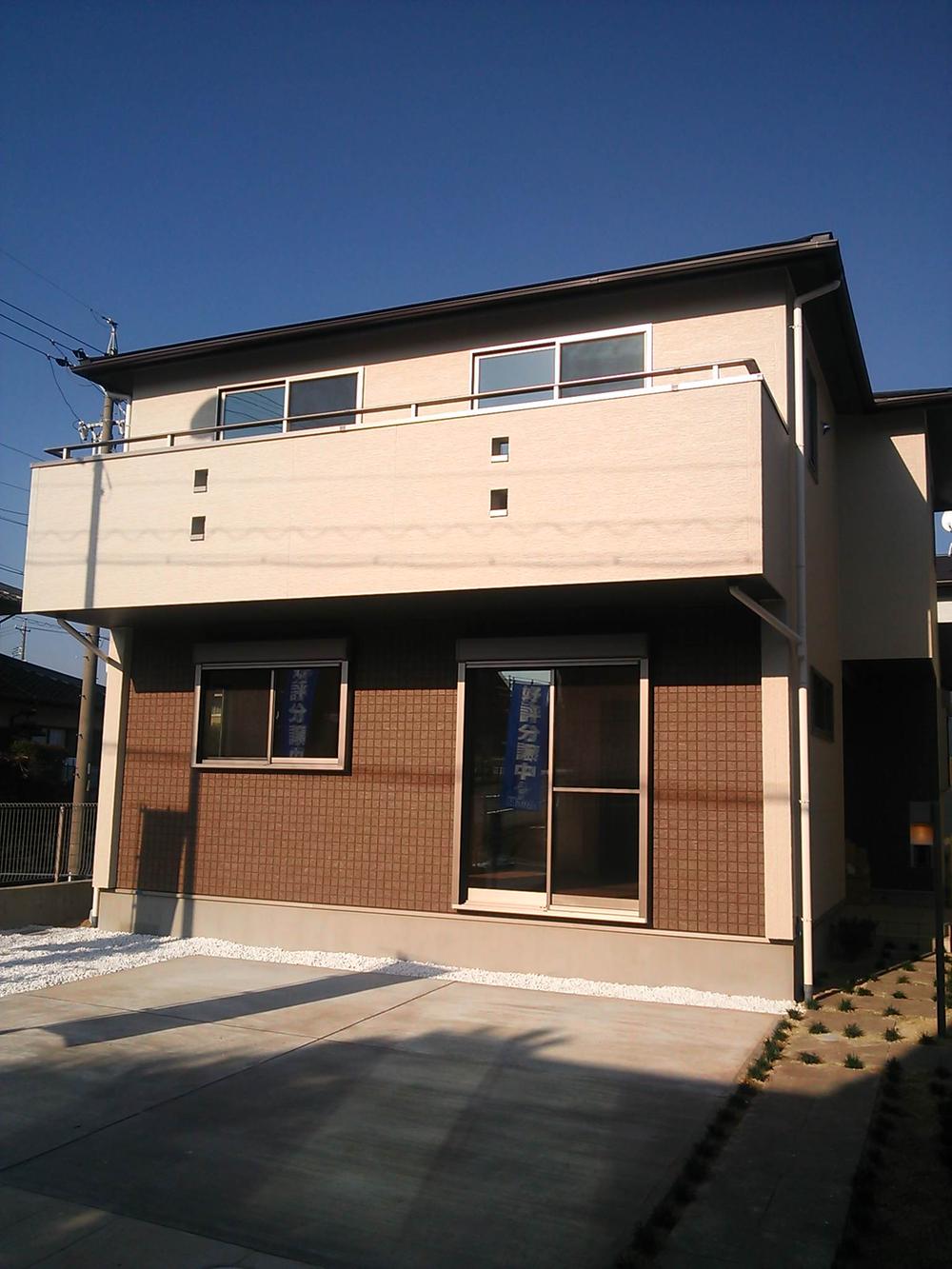 Local appearance photo. Building A Local (11 May 2013) Shooting