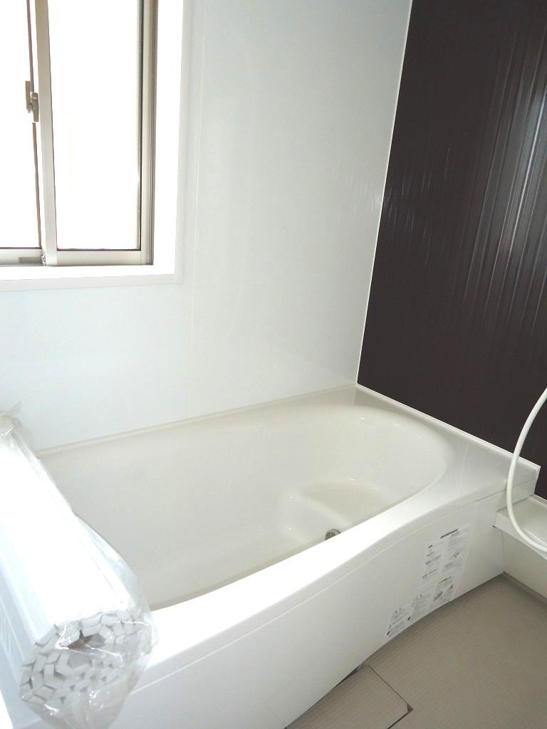 Bathroom. Indoor (September 2013) Shooting