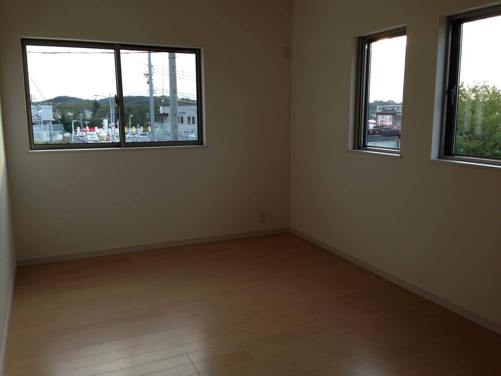 Non-living room. 6.75 Western-style