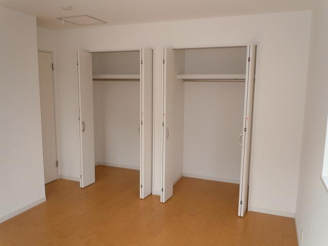 Non-living room. Indoor (September 10, 2013) Shooting 