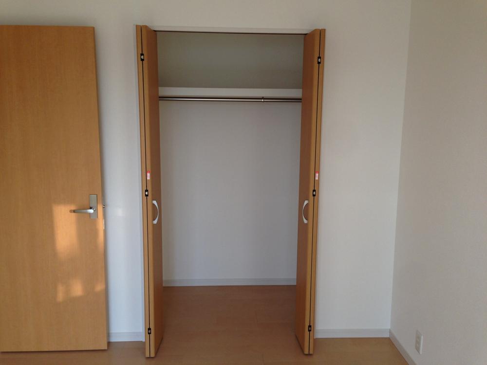 Same specifications photos (Other introspection). Building 3 7.5 Pledge Western-style closet