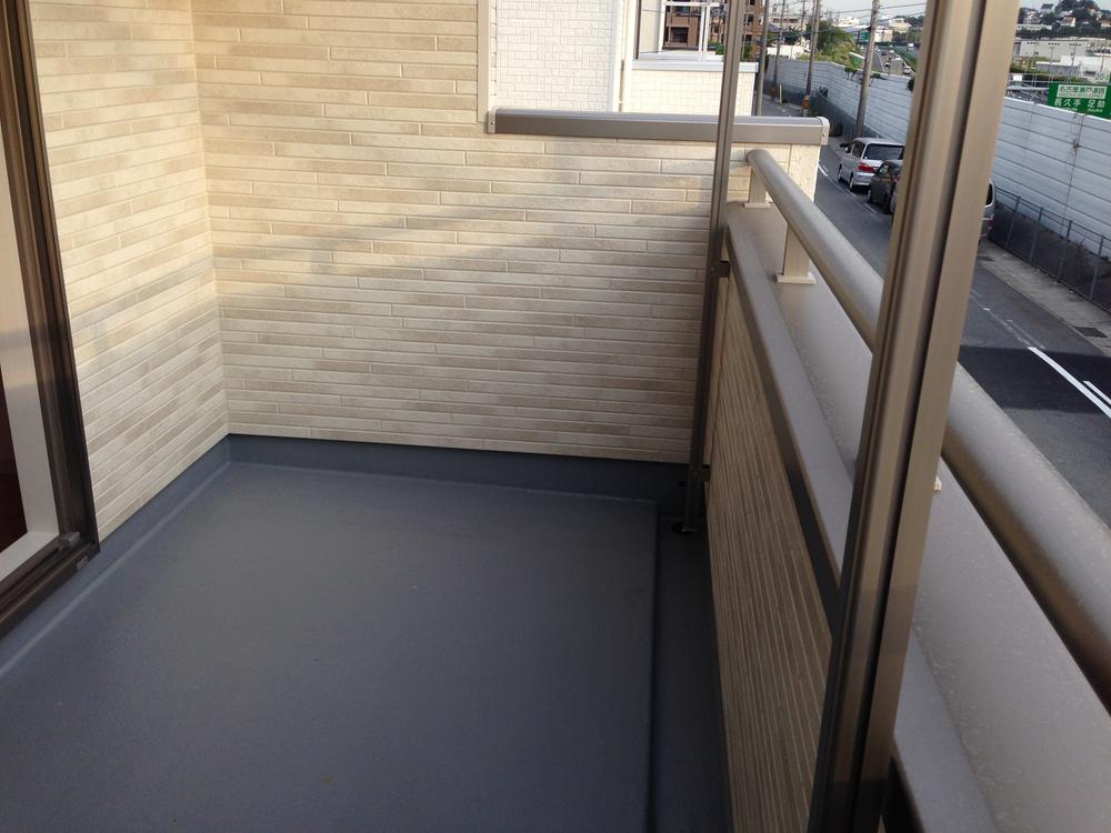 Balcony. Building 3 South balcony