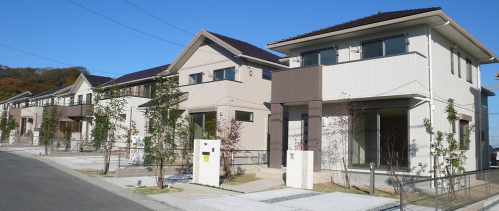 Sale already cityscape photo. Sale already the city average