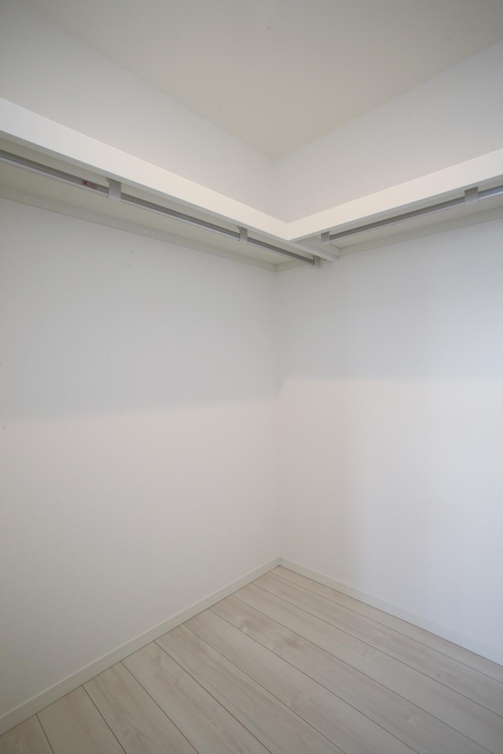 Receipt. Of the main bedroom WCL