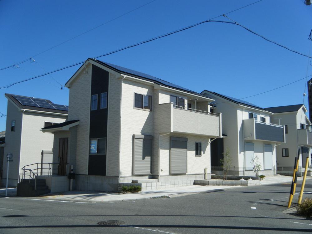 Local photos, including front road