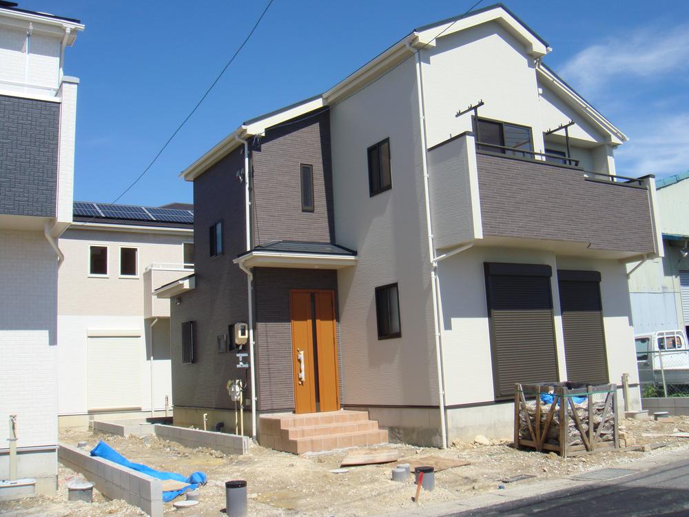 Local appearance photo. 6 Building site (September 2013) Shooting