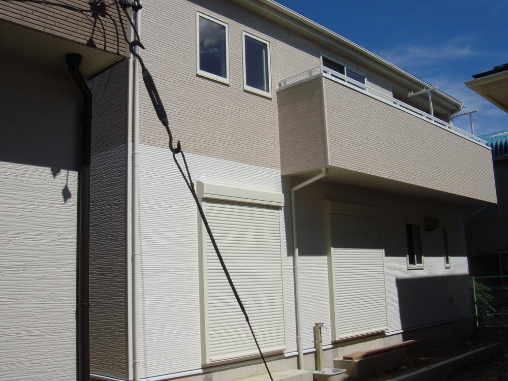 Local appearance photo. 5 Building