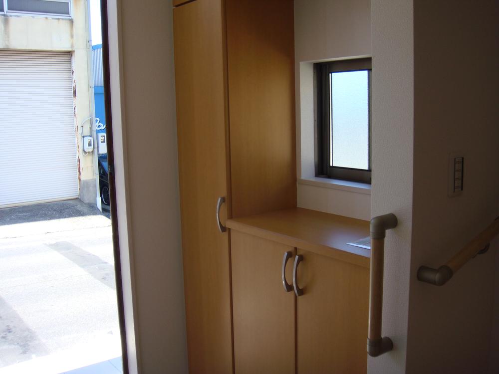 Entrance. Building 3