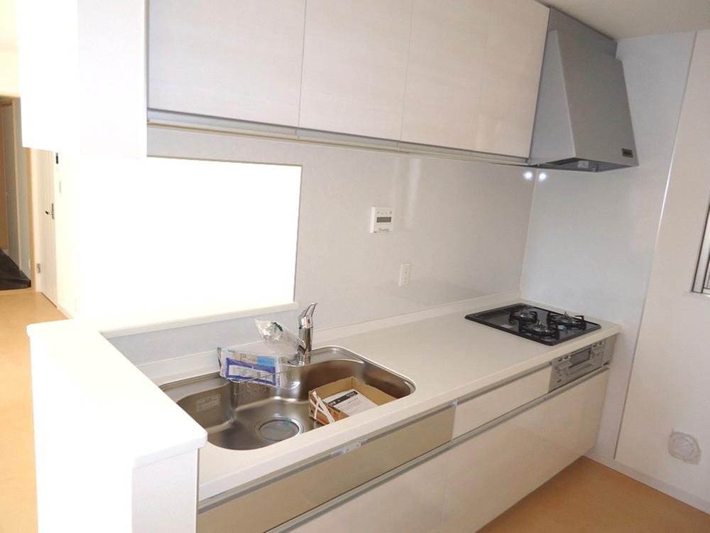 Kitchen. Indoor (September 2013) Shooting