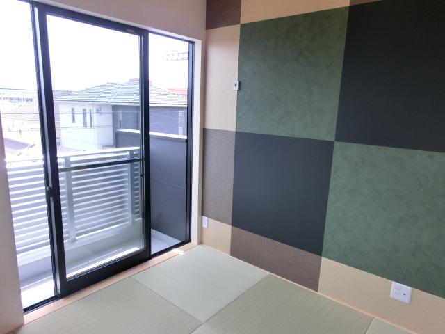 Non-living room. Japanese-style room 4.5 Pledge