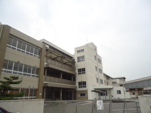 Other. Nagakute Tatsukita Elementary School (October 2013) Shooting