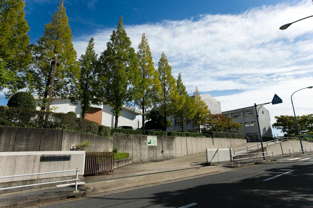 Primary school. 700m until Nagakute Minami Elementary School