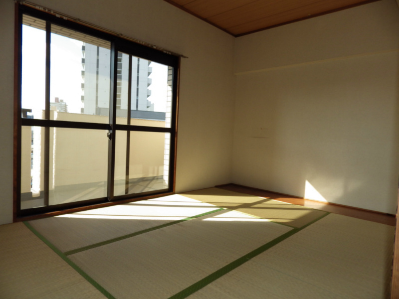 Other room space. Japanese-style room 6.0