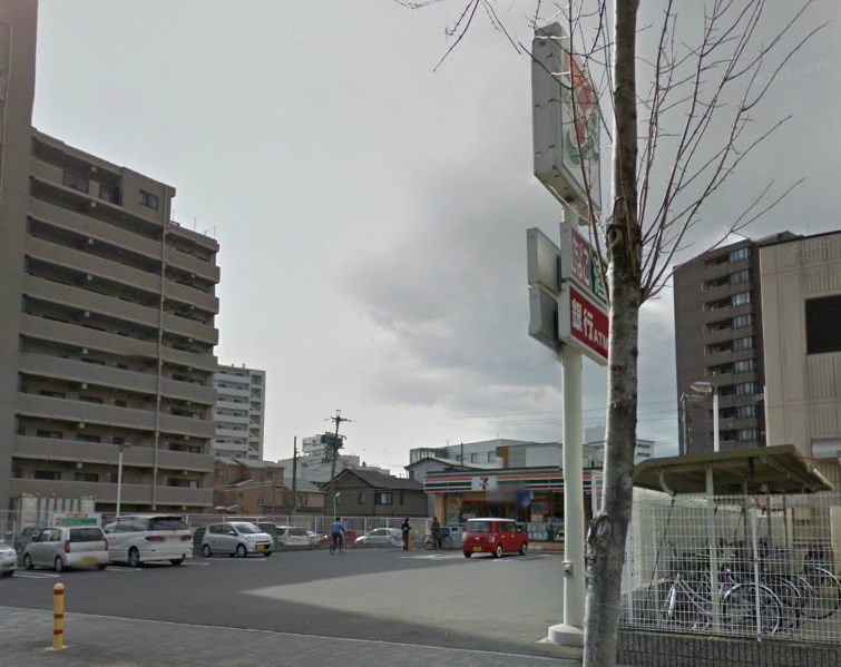 Convenience store. Seven-Eleven Nagoya most 3-chome up (convenience store) 172m