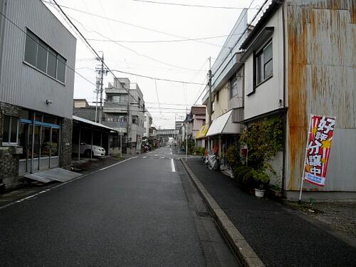 Local photos, including front road. Planned construction site front road