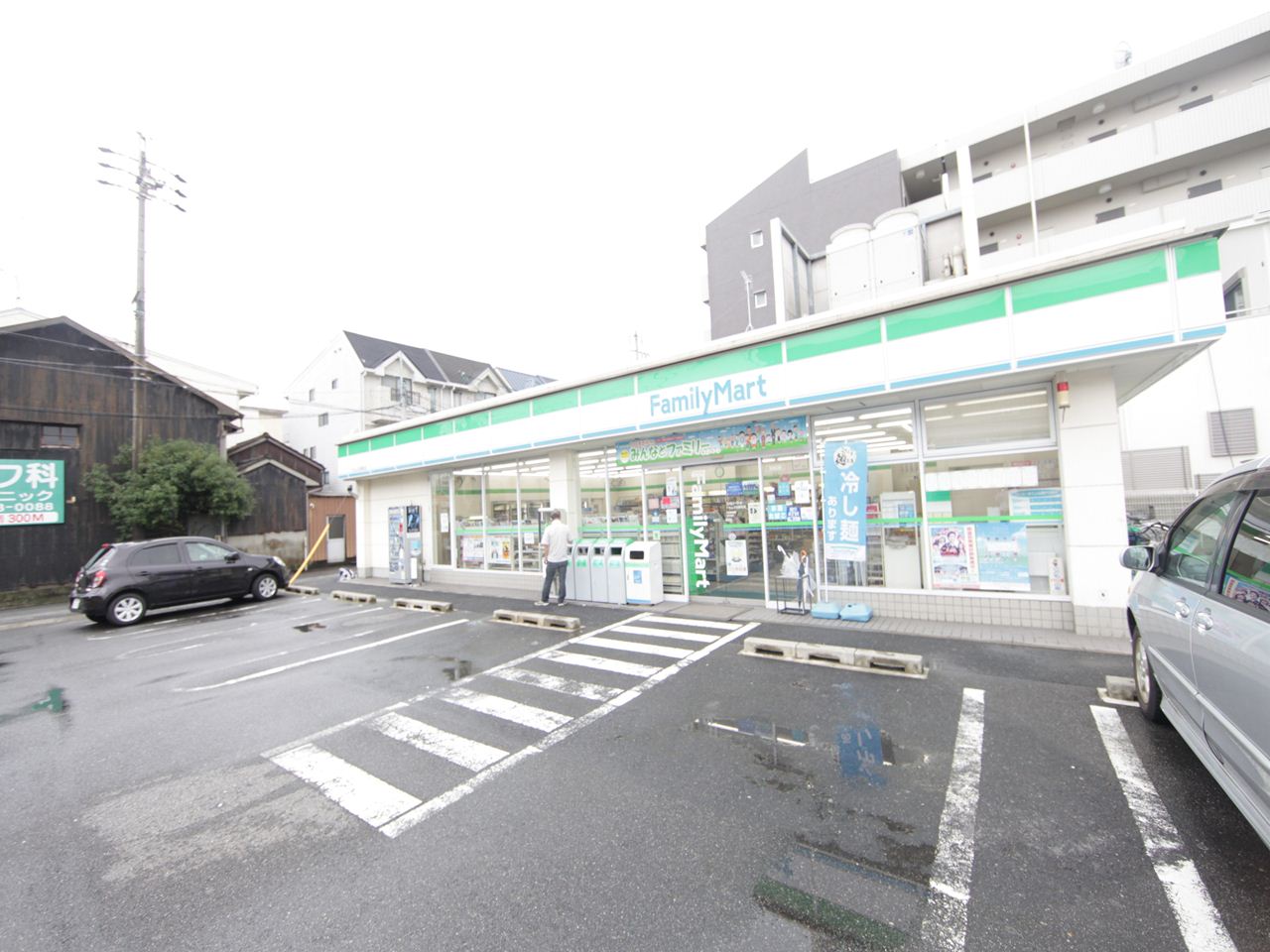 Convenience store. FamilyMart Atsuta Furujin the town store (convenience store) to 273m