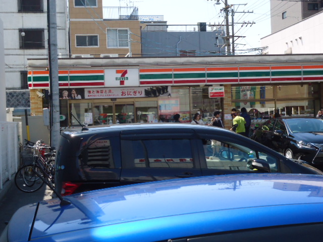 Convenience store. Seven-Eleven Nagoya fourth wheel 2-chome up (convenience store) 66m