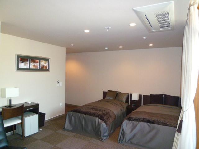 Other common areas. Guest Sweet (tolling)