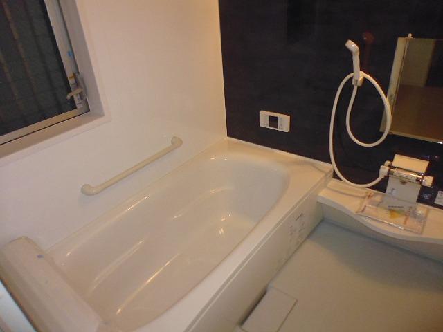 Bathroom. 2013.12.2 shooting