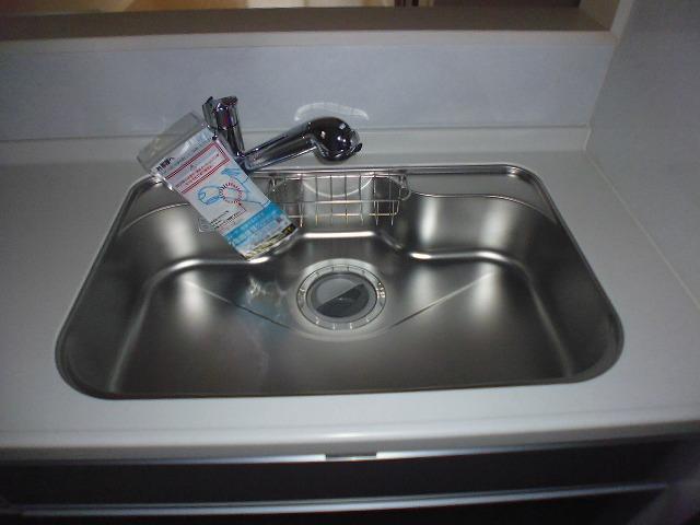 Kitchen. 2013.12.2 shooting