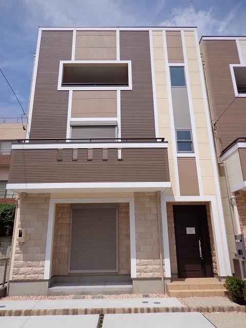 Local appearance photo. B Togaikan