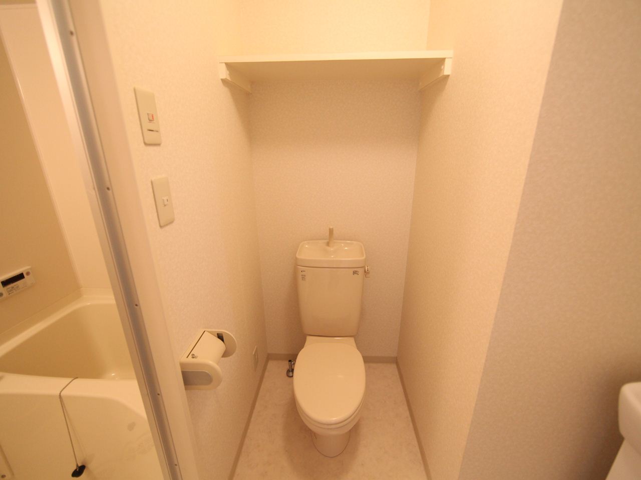 Toilet. Toilet (another bath toilet)