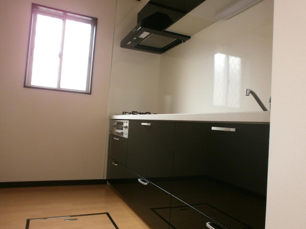 Kitchen. (October 2013) Shooting