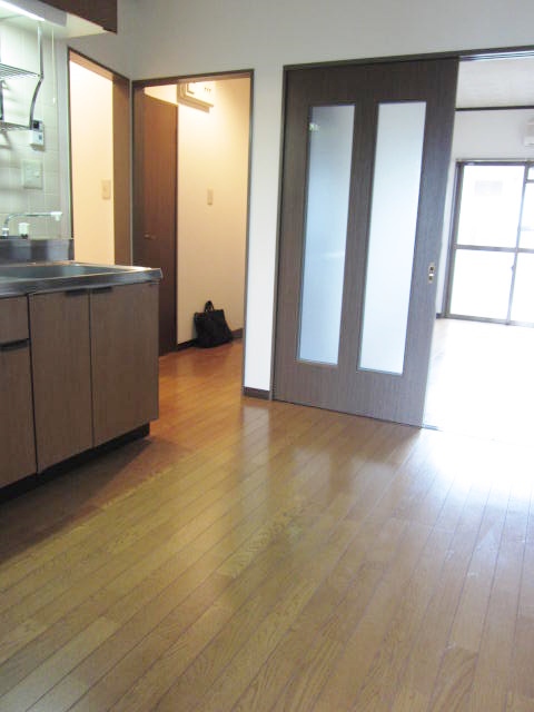 Other room space. DK 5 Pledge