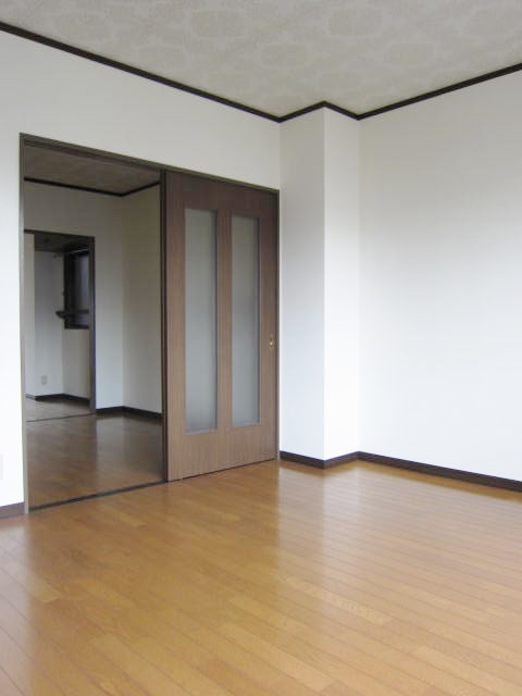 Living and room. Western style room 7 Pledge Facing north