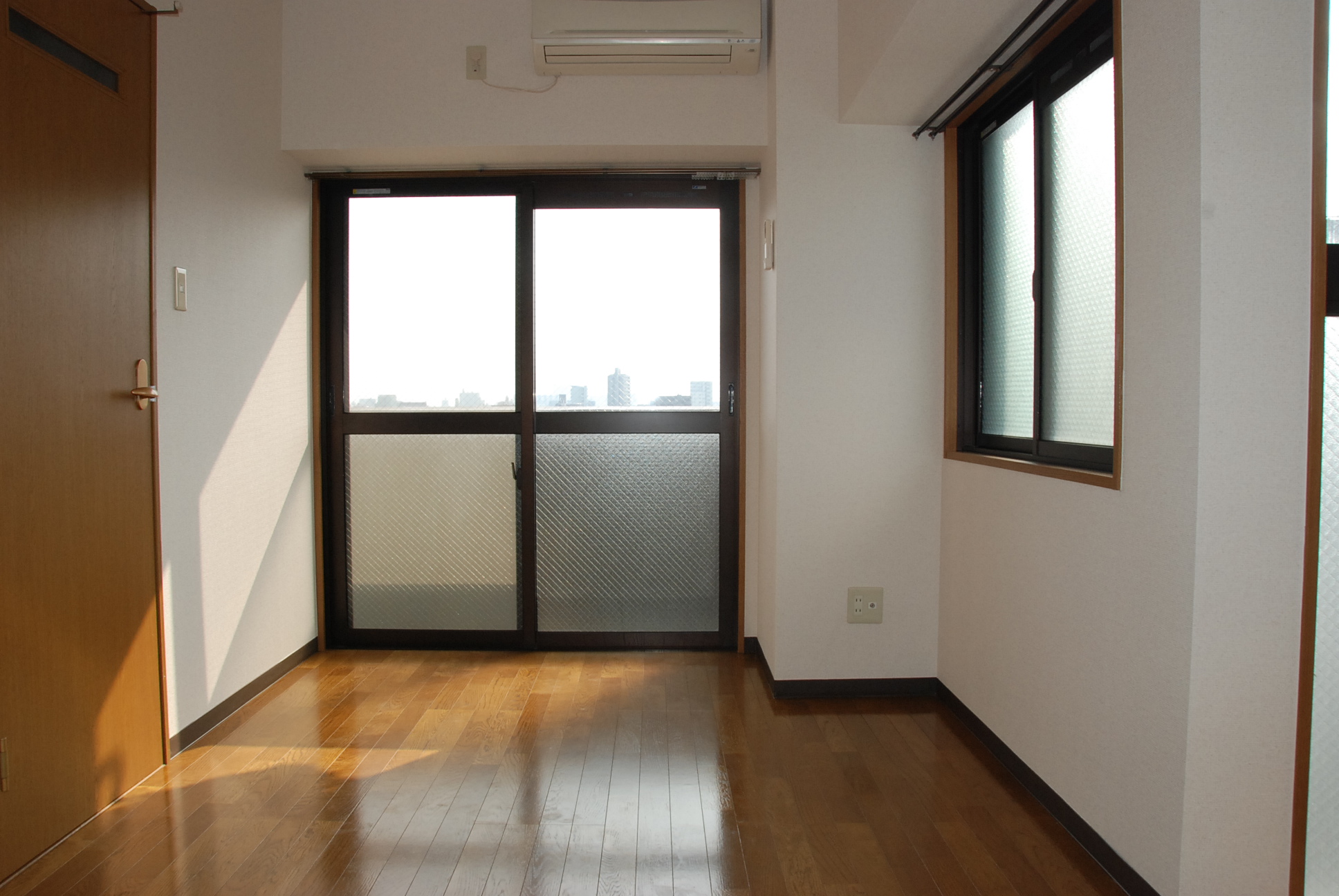 Living and room. Western-style room