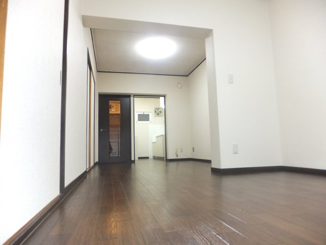 Living and room