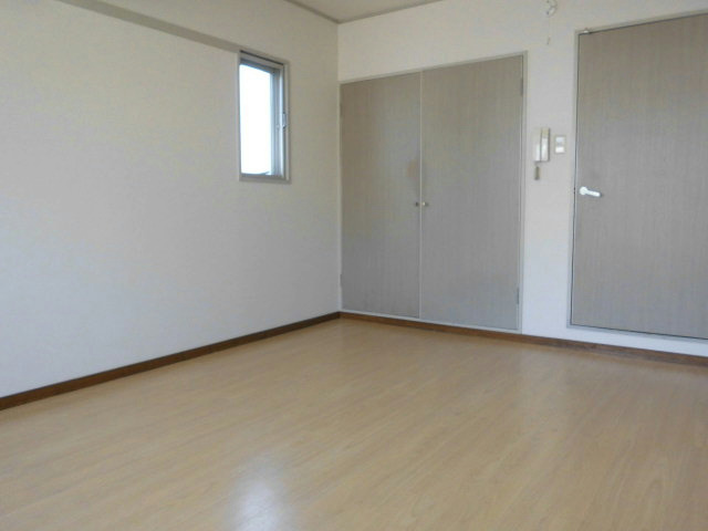 Other room space. Western-style 2