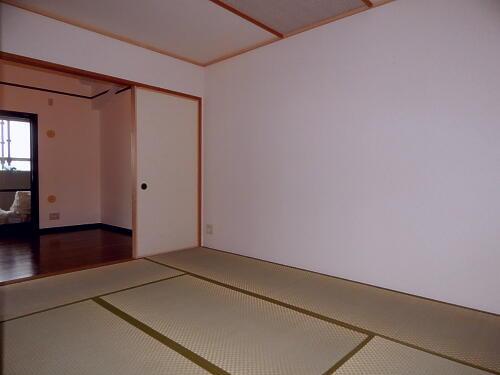 Non-living room. Japanese style room